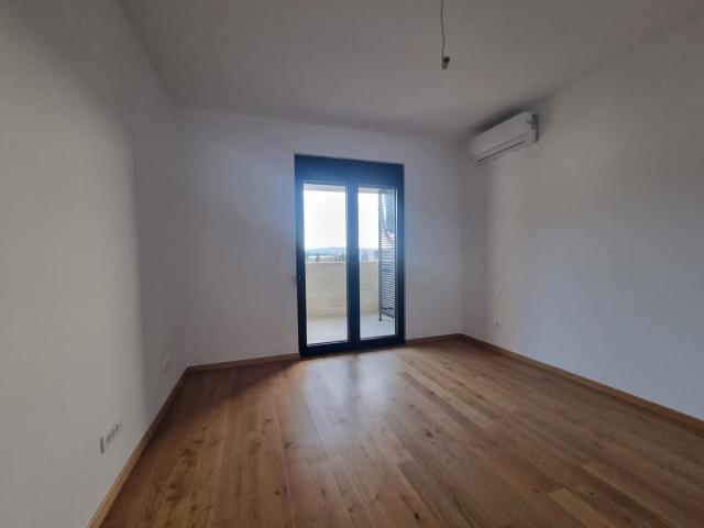 Ein-Zimmer-Luxus-Wohnung 55 m2 in Seljanovo, Tivat