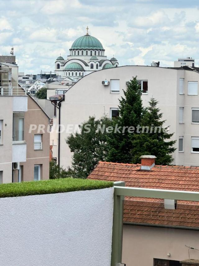 180m2 Tetovska, duplex sa 4 terase, garažno