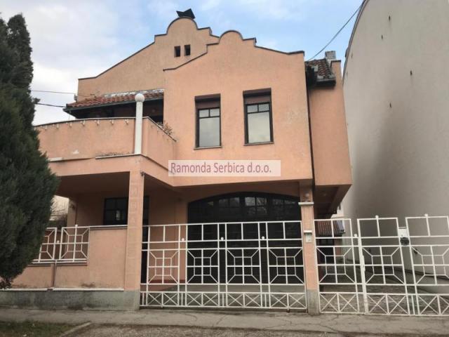 LUX Kuca Zemun, 158m2(300) sa poslovnim prostorom