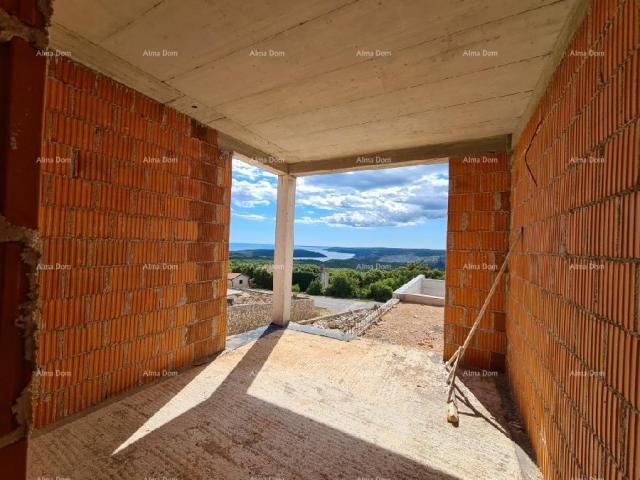 House Villa under construction with sea view!