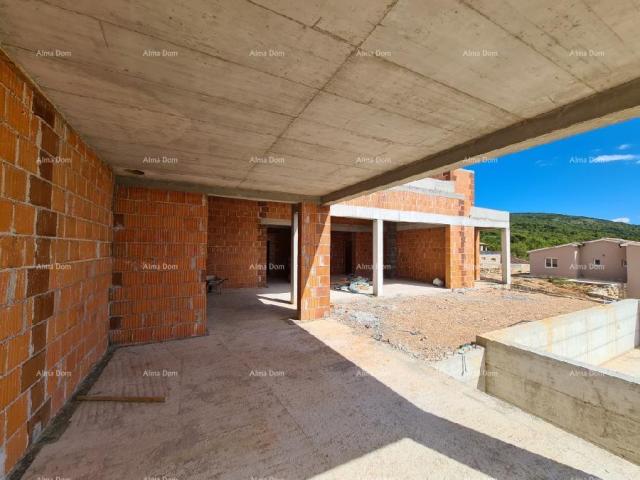 House Villa under construction with sea view!