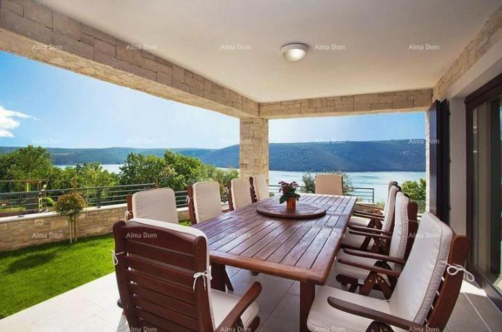 Haus Designervilla mit Pool in Rabac