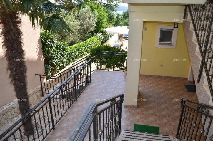 Haus Mehrfamilienhaus mit Pool in toller Lage, mit Blick auf das Meer in Medulin