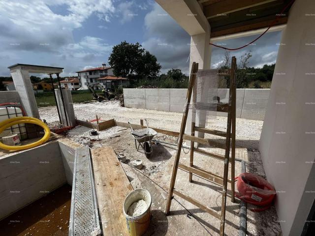 Haus Neubauprojekt in Medulin. Einfamilienhaus mit Pool und Meerblick.