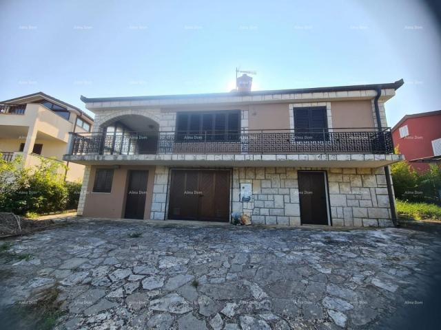 House Istria. Umag. Crveni Vrh, Savudrija! Old house for reconstruction. The location is fantastic.