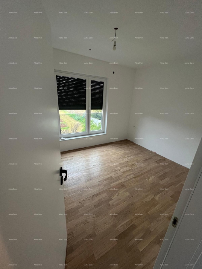 Wohnung Luxuriöse zweistöckige Wohnung mit Meerblick