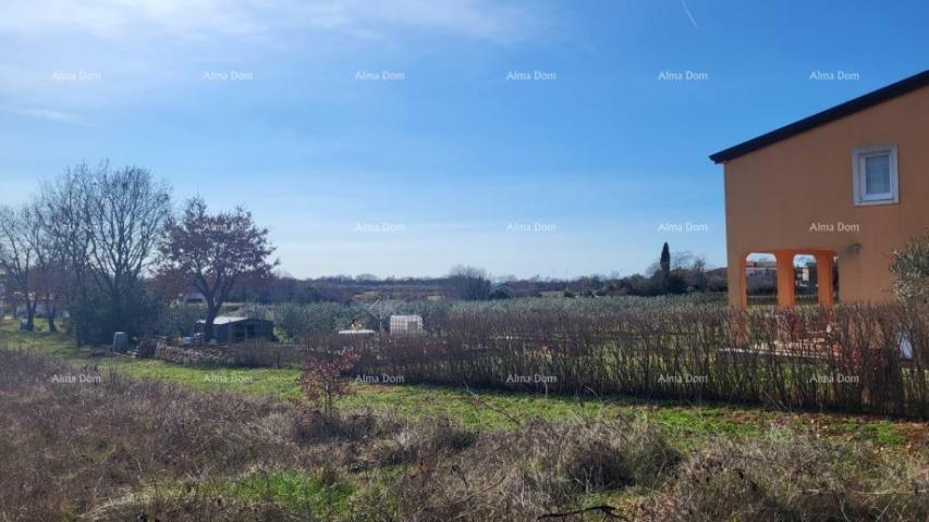 Bauland Attraktives Baugrundstück in der Nähe von Poreč