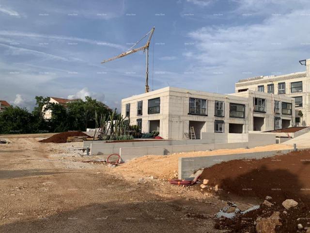 Wohnung Wohnungen zum Verkauf in einem neuen Gewerbe- und Wohnprojekt, Poreč