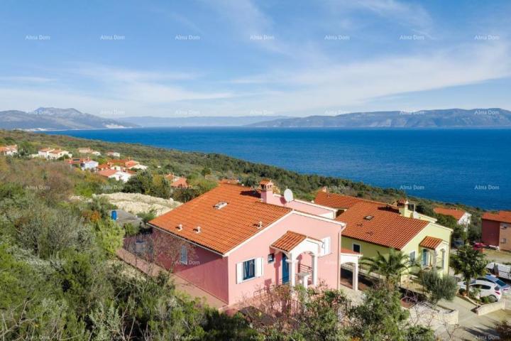 House A beautiful house with a sea view for sale, Ravni!