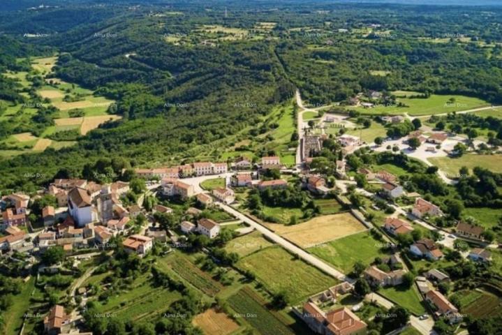 Građevinsko zemljište Gradevinsko zemljište sa projektom, Tinjan