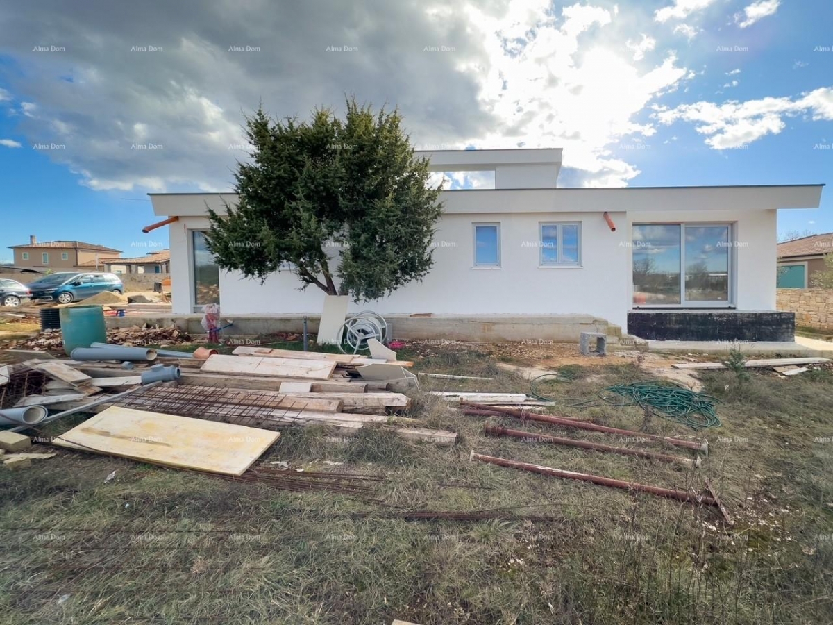 Haus Verkauf eines neu gebauten Hauses mit Schwimmbad, in ruhiger Lage, Juršići!