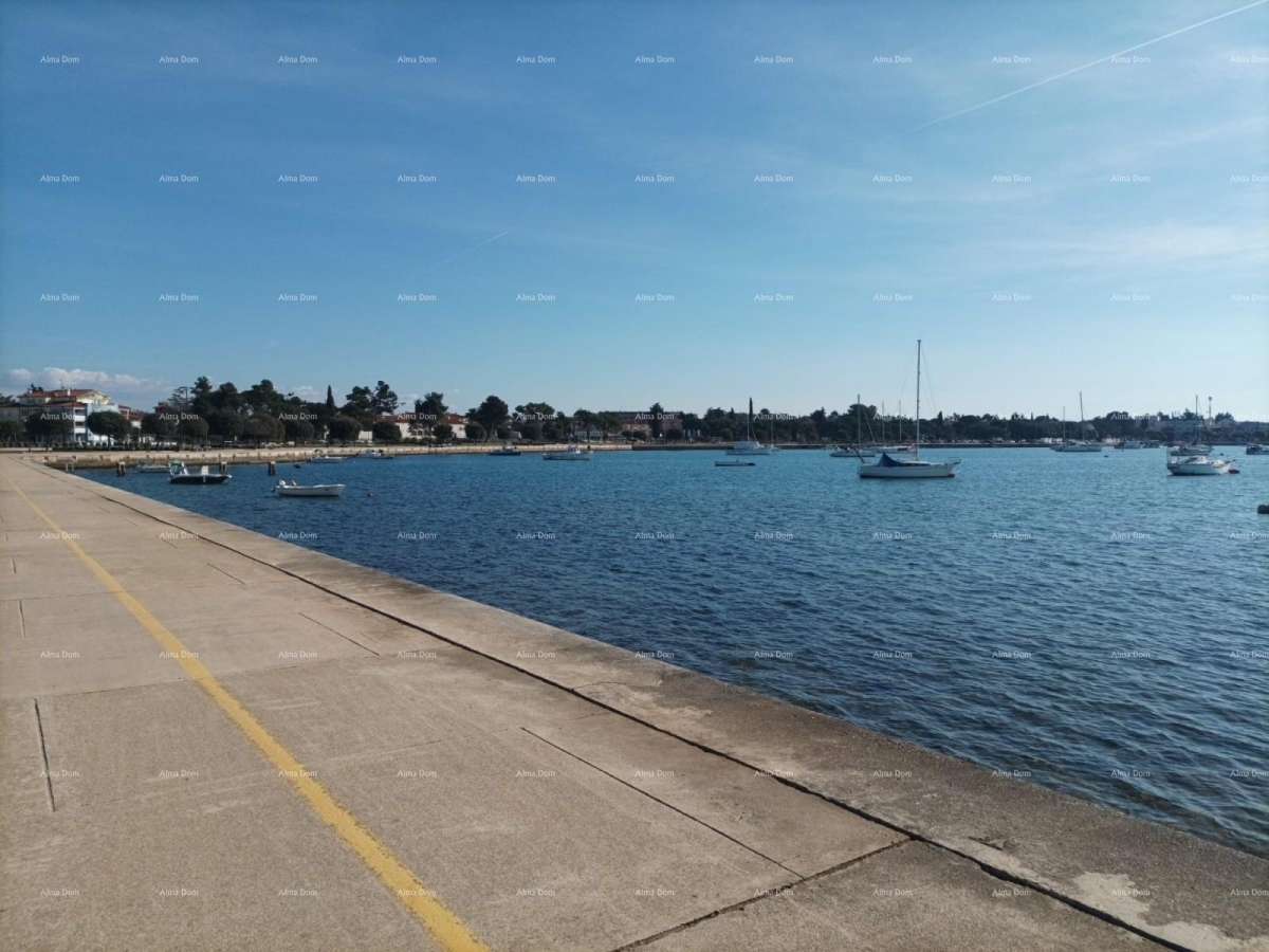 Wohnung Wir verkaufen eine Wohnung in Umag in der Nähe des Meeres.