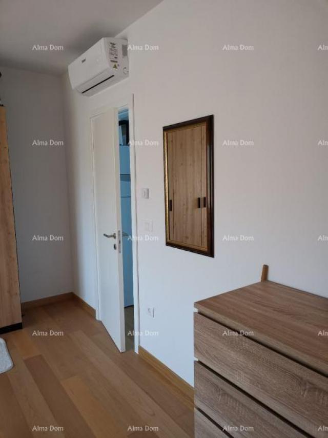 Apartment NEW! Apartment in a great location with a storage room and two parking spaces, Pula!