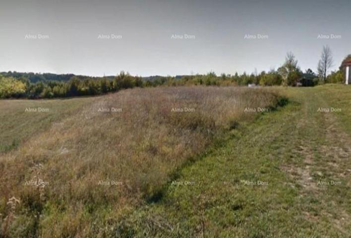 Building land We are selling two building plots, Bežići, Pazin!