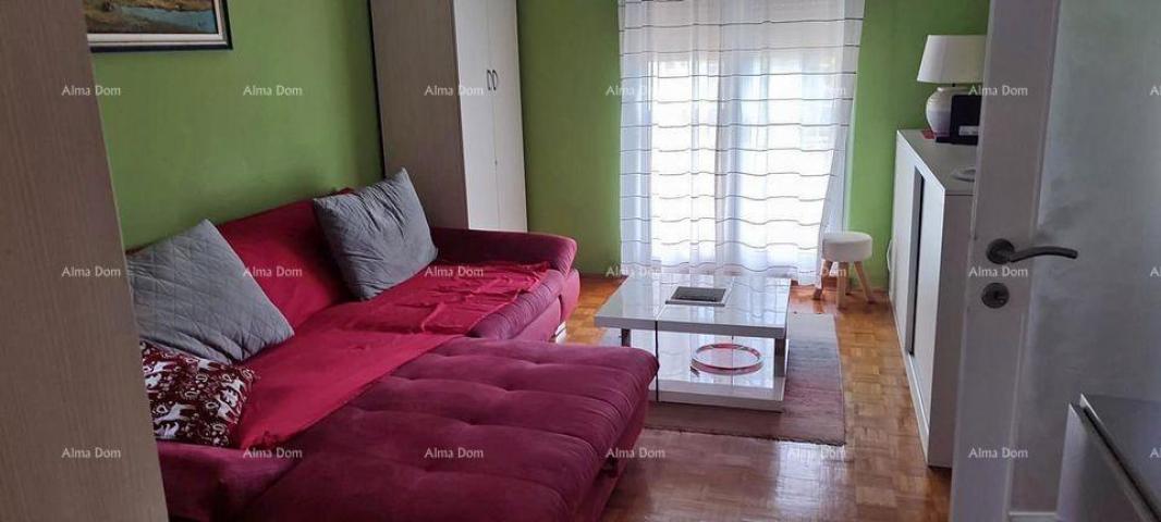 Apartment Apartment for sale on the 1st floor in a building with an elevator, in Pula