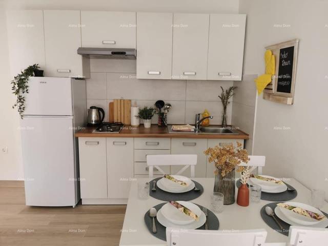 Apartment A completely renovated apartment in Pula is for sale