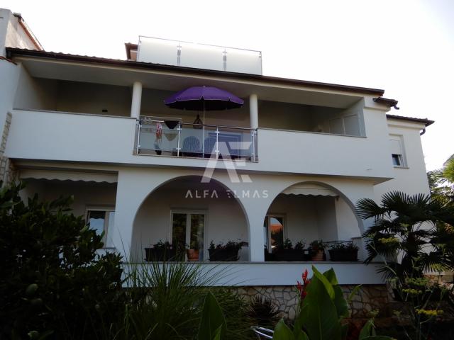 Malinska, semi-detached house with garage and office space. Sea View! ID 34