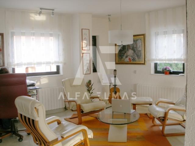 Malinska, semi-detached house with garage and office space. Sea View! ID 34