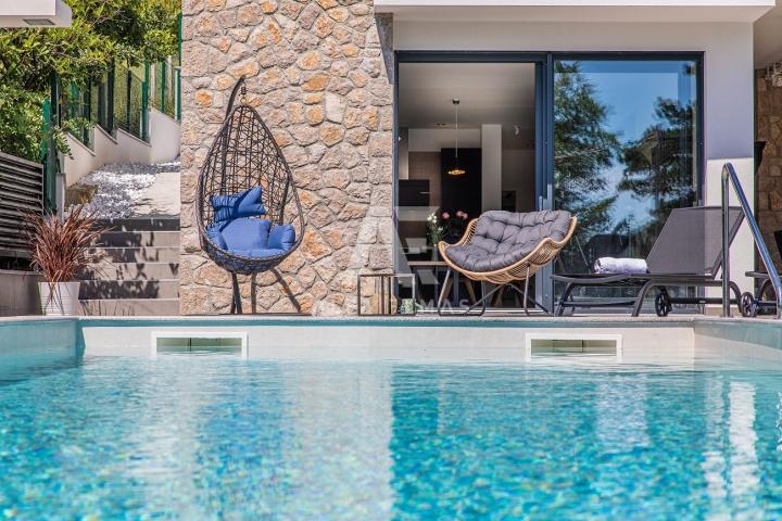 Crikvenica, Umgebung, Luxusvilla mit Pool in ruhiger Lage!! ID 38