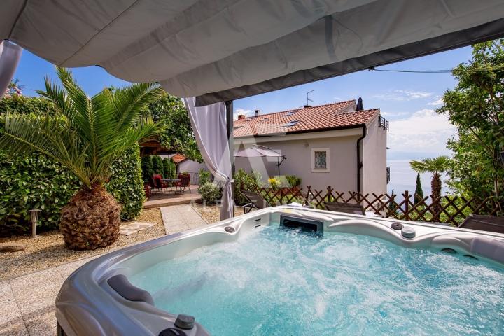 Opatija, moderan Penthouse sa pogledom na more!! ID 326 