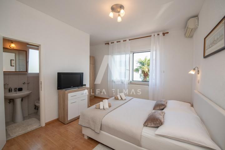 Opatija, apartman na prvom katu s predivnim pogledom na more!! ID 327 