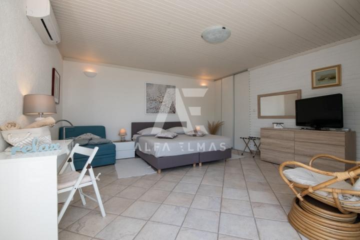 Opatija, apartman na prvom katu s predivnim pogledom na more!! ID 327 