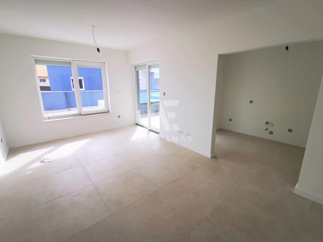 Šilo, neu gebaute Zweizimmerwohnung, erste Reihe zum Meer!! ID 353