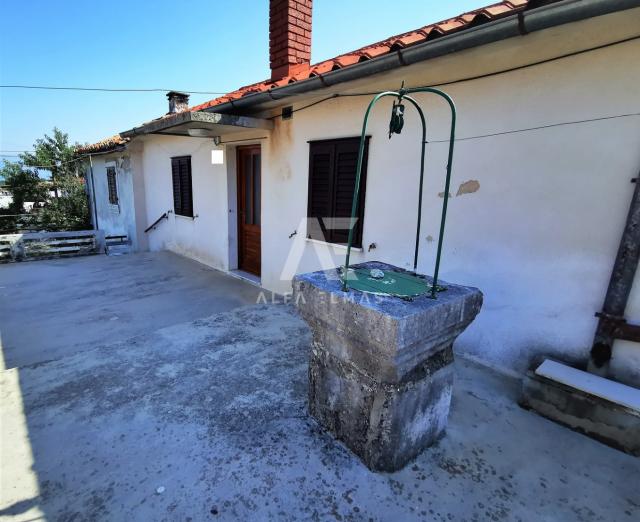 Dobrinj, surroundings,two stone houses in a row for adaptation!! ID 464