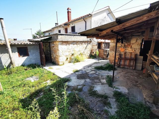 Dobrinj, surroundings,two stone houses in a row for adaptation!! ID 464