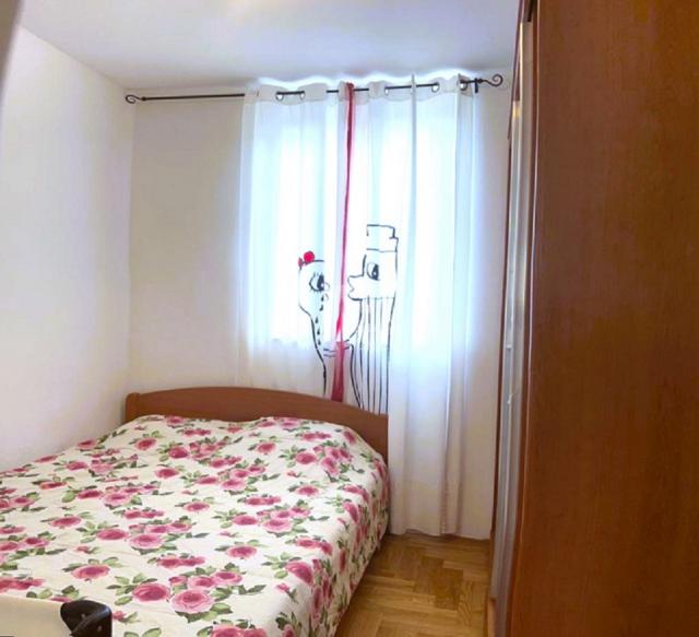 Malinska, three-room apartment on the ground floor with a yard!! ID 493