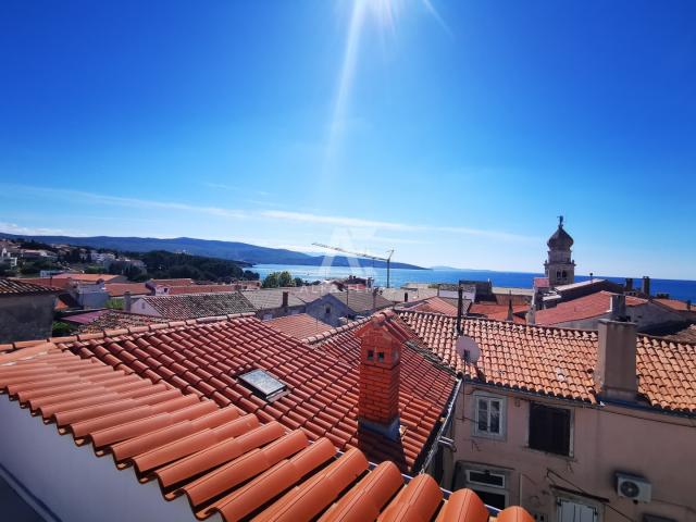 Krk, Altstadt, Renoviertes Steinhaus mit Garten und Meerblick auf Krk - ID 546