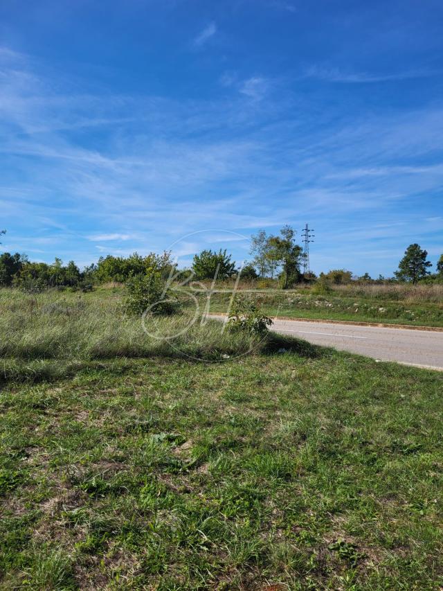 Land Štokovci, Svetvinčenat, 1.530m2