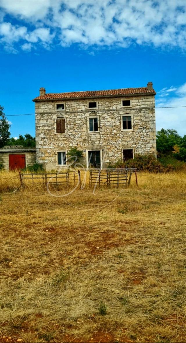 Haus Krnica, Marčana, 270m2