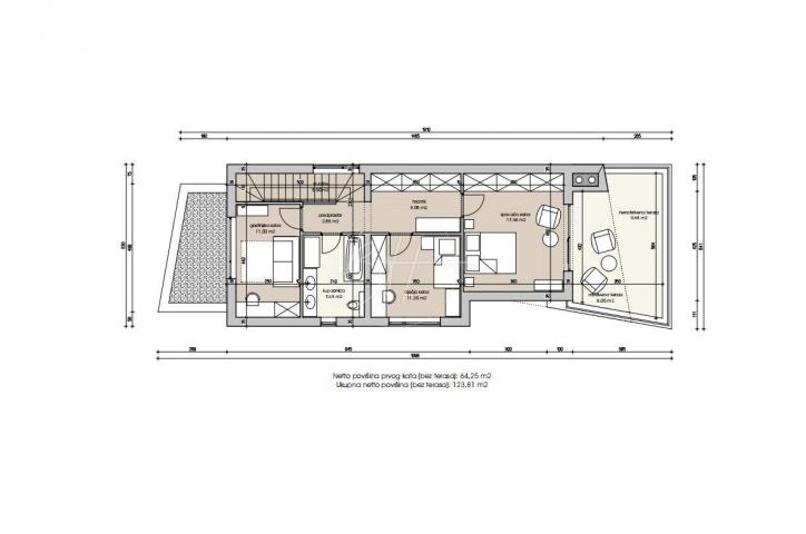 Land Pula, 452m2