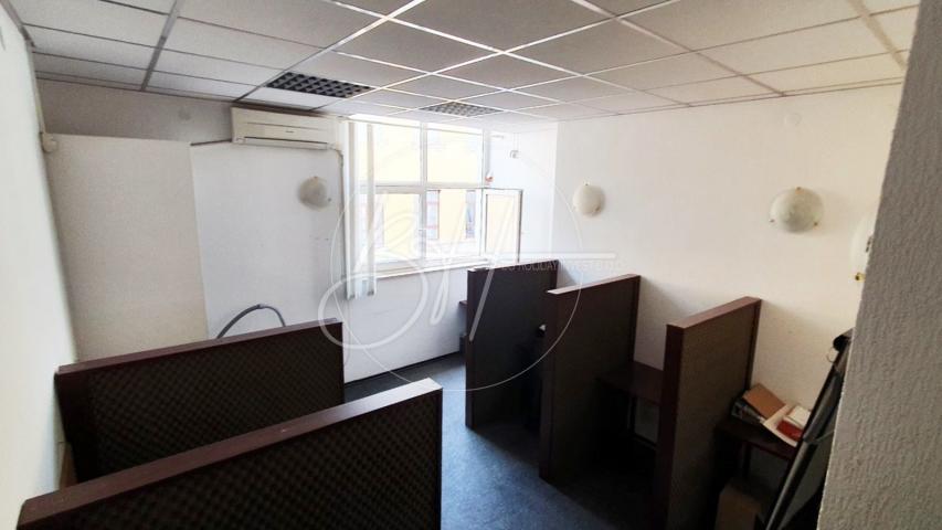 Business premise Centar, Pula, 34,17m2