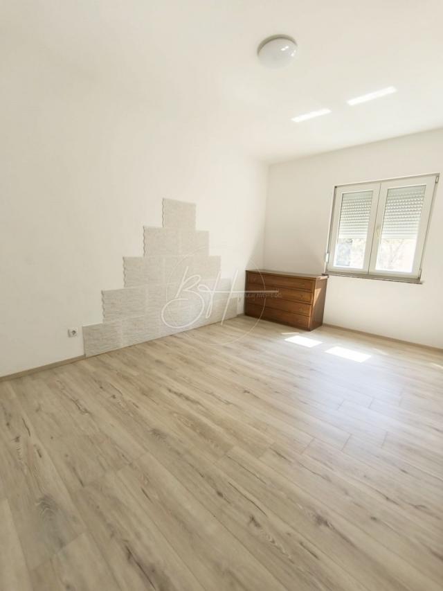 Flat Štinjan, Pula, 62m2