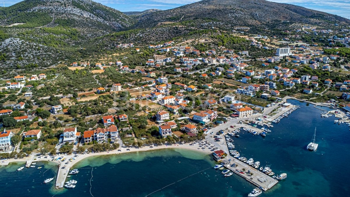 Prodaja, Trogir, Seget vranjica, građevinsko zemljište