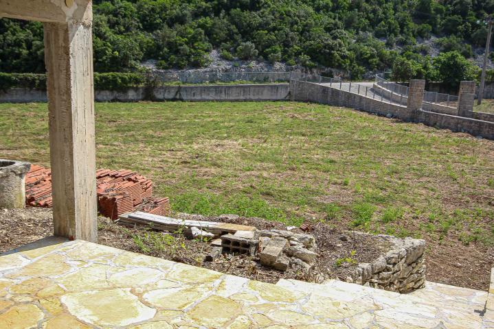 Prodaja, Brač, poslovno zemljište  između Postira i Pučišća