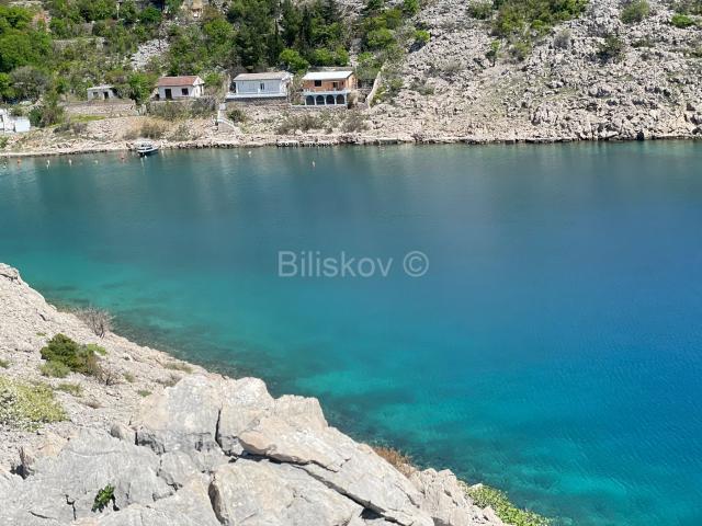 Prodaja građ. zemljište 1. red do mora 170. 000m2, Karlobag