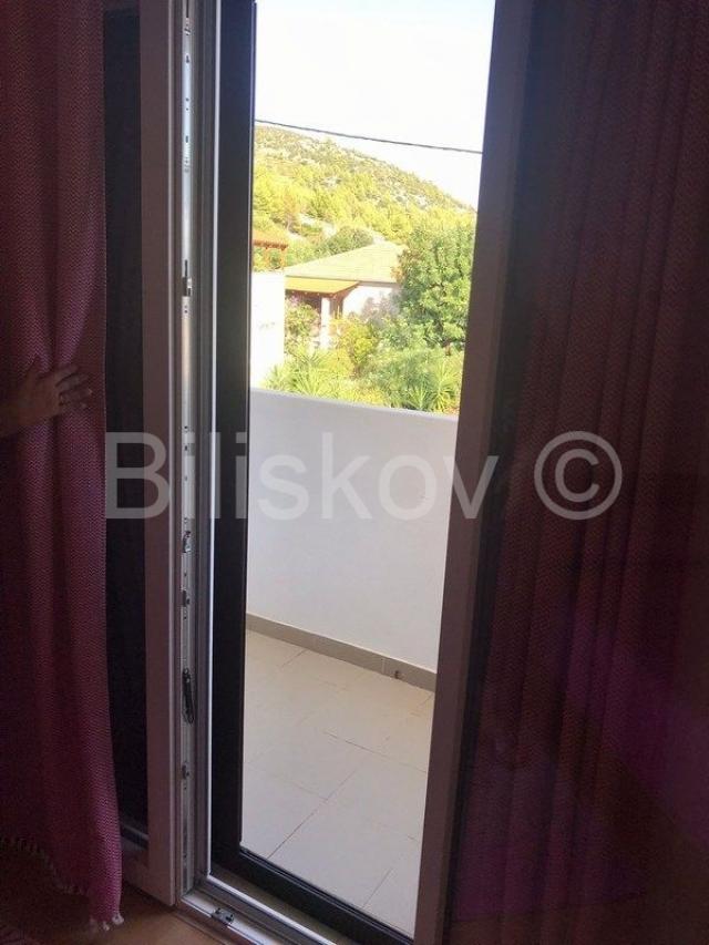 Hvar, Zavala,  dvosoban stan 68, 5 m2, studio apartman 24m2 i soba 16m2