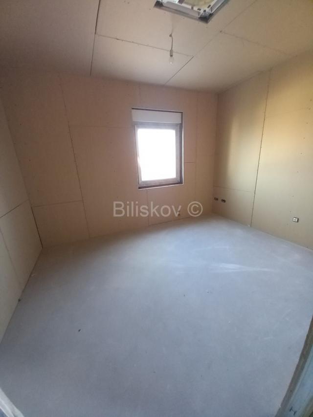 Prodaja, Velika Gorica, 6-soban penthouse, lift, garaža 40m2