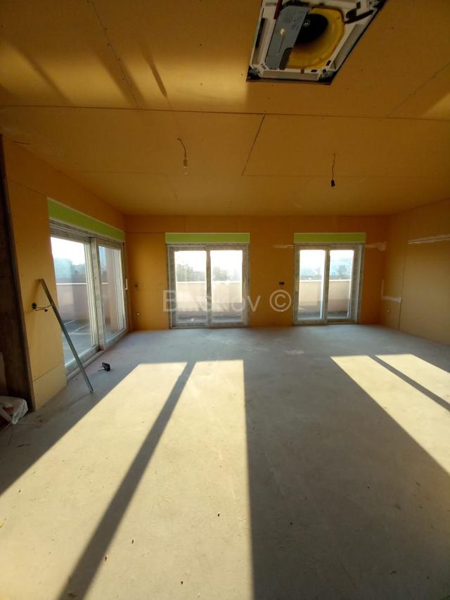 Najam, Velika Gorica, penthouse, lift, garaža 40m2