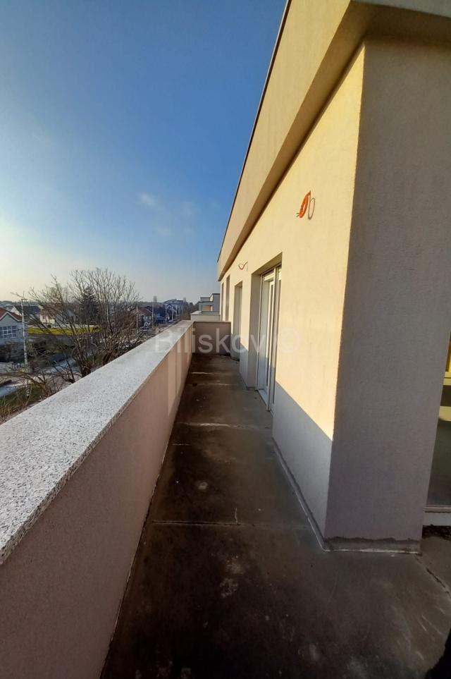 Najam, Velika Gorica, penthouse, lift, garaža 40m2