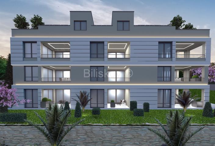 Novogradnja, Opatija, 3-soban stan, 1GPM, vrt 73, 52m2