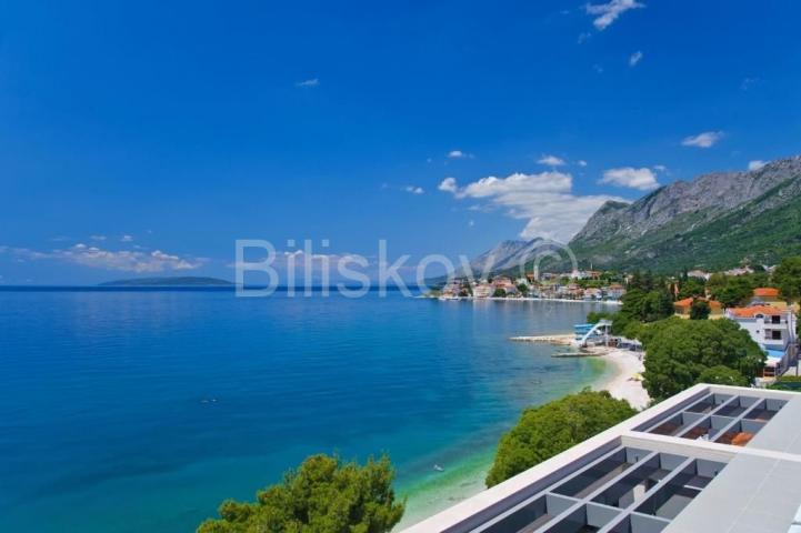 Prodaja, Hotel, 1. red do mora, Gradac