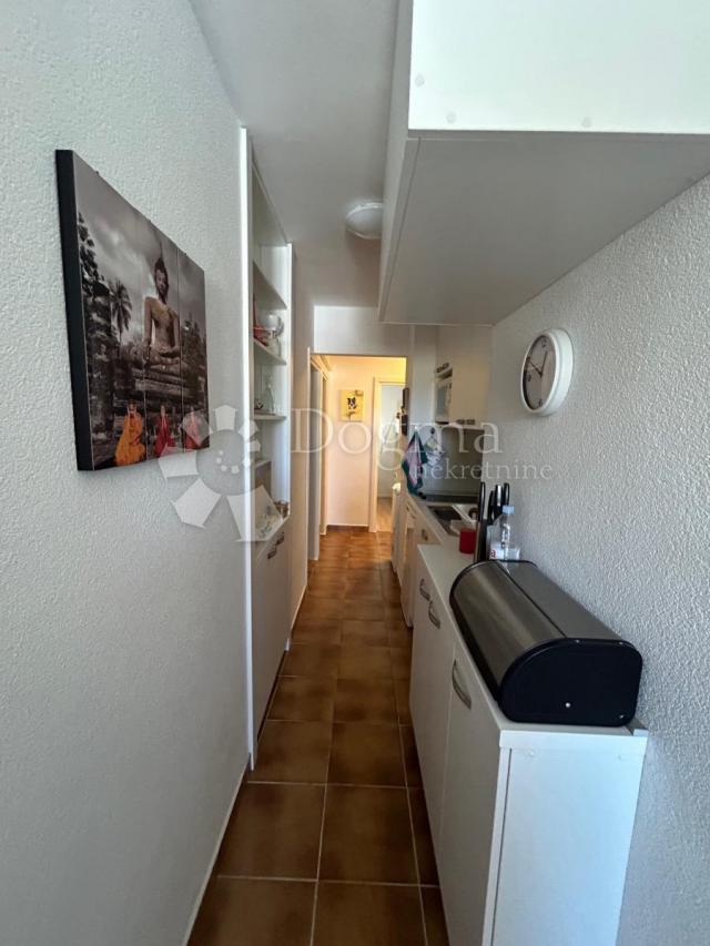 Apartman u zagrljaju mora i sunca