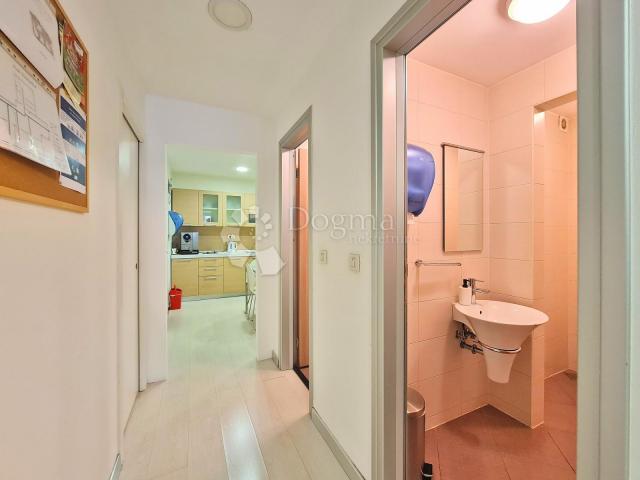 Flat Centar, Rijeka, 121,36m2