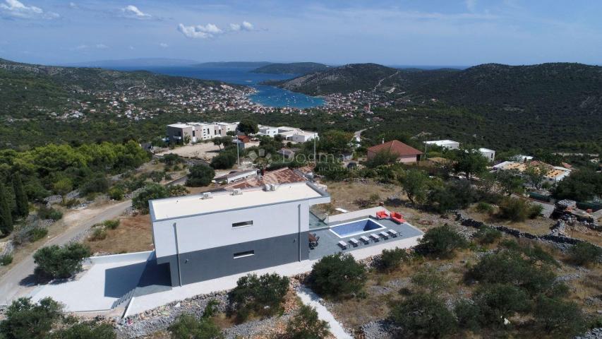 House Vinišće, Marina, 150m2