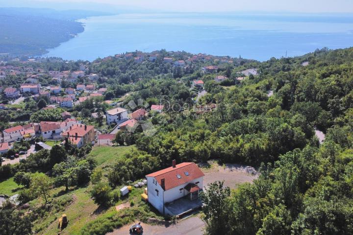 ZEMLJIŠTE S PREKRASNIM POGLEDOM, MATULJI