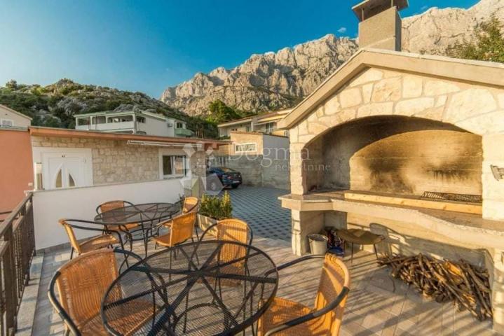 House Veliko Brdo, Makarska, 400m2